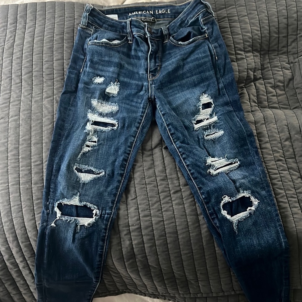 American Eagle size 4 short next level stretch skinny jeans